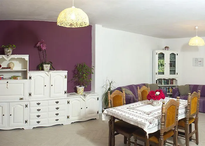 Casa de hóspedes Bokun 3*