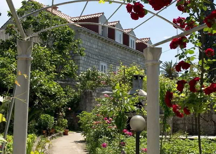 Bokun Guest house 3*