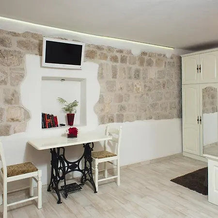 Guest house Bokun 3*